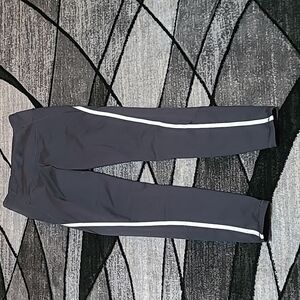 Victoria Sport Knockout Mesh Metallic Silver detail Leggings